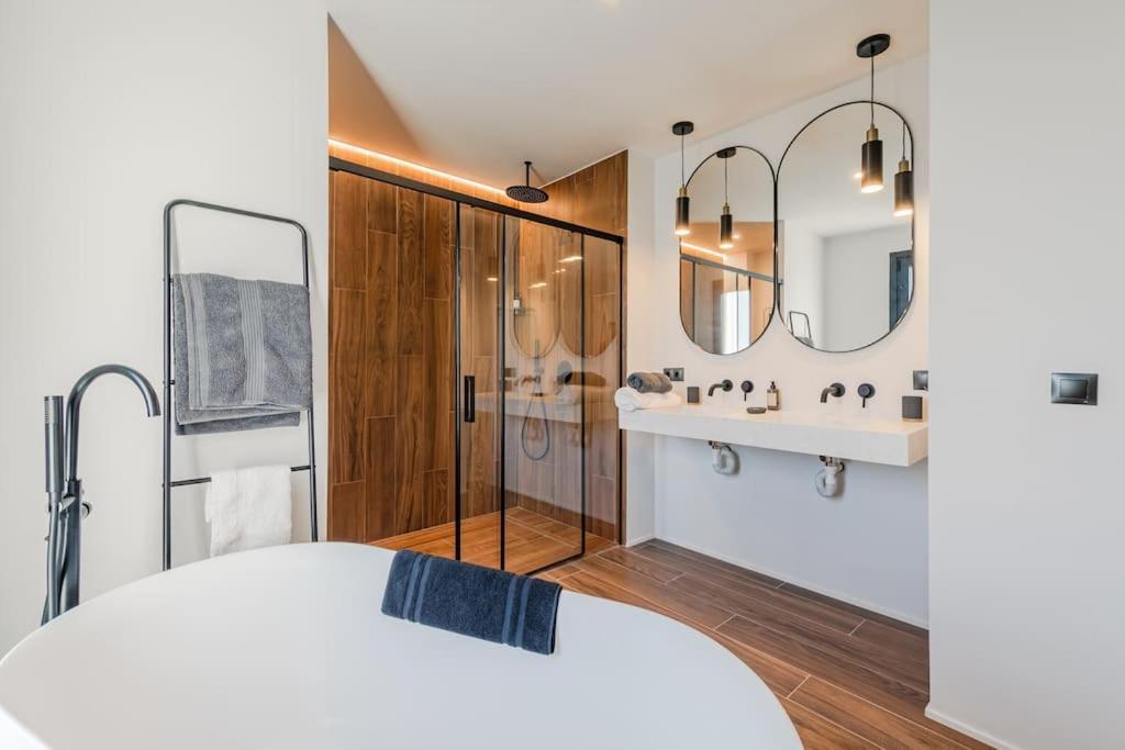 Villa Con Piscina Privada Gelves Εξωτερικό φωτογραφία