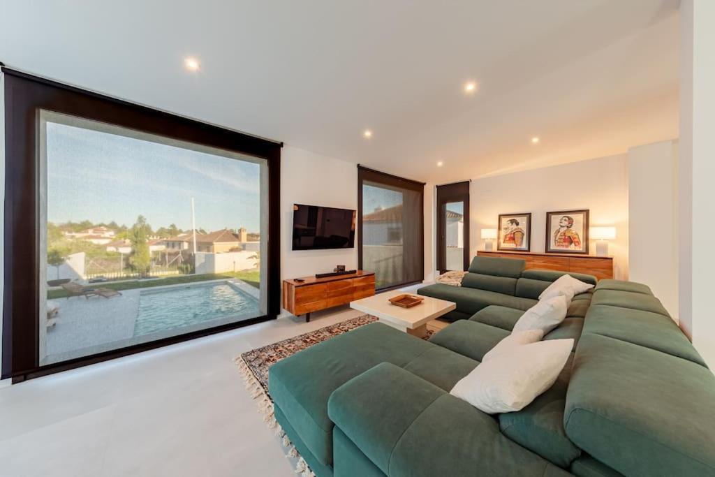 Villa Con Piscina Privada Gelves Εξωτερικό φωτογραφία