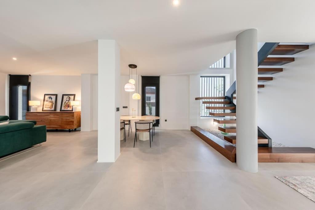 Villa Con Piscina Privada Gelves Εξωτερικό φωτογραφία