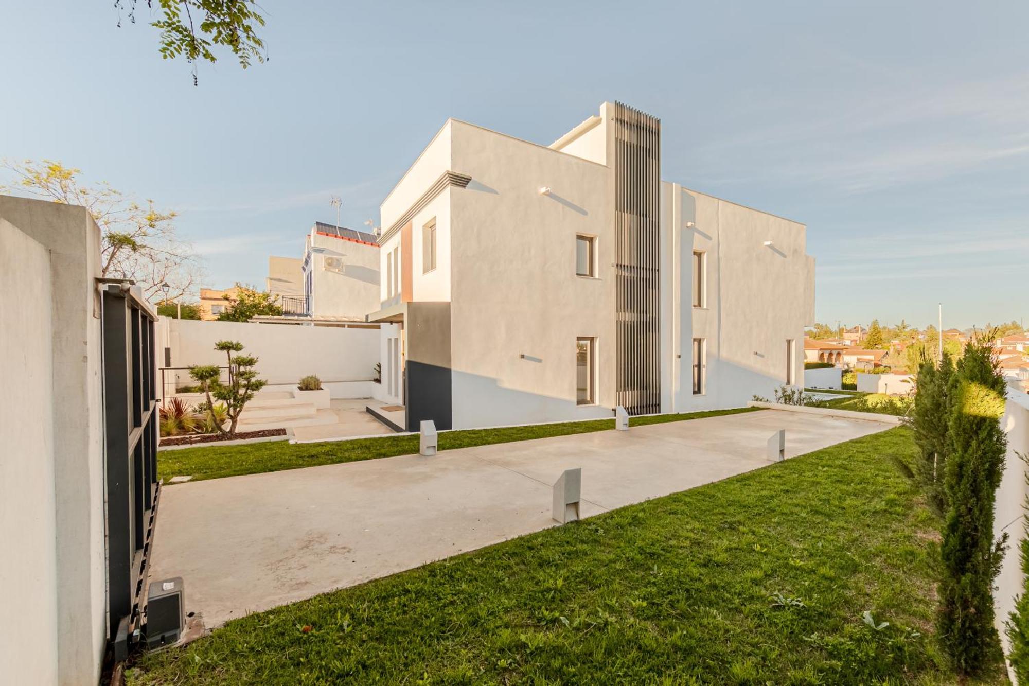 Villa Con Piscina Privada Gelves Εξωτερικό φωτογραφία